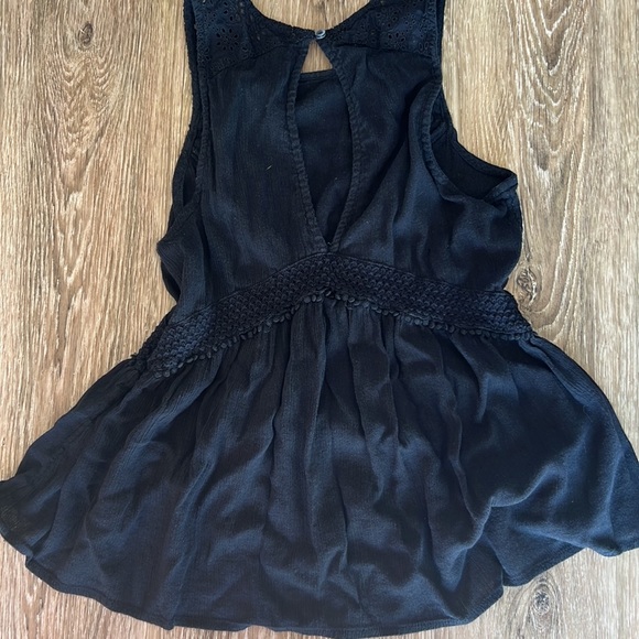 Hollister black top size M - Picture 4 of 4